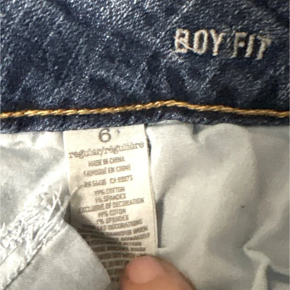 American Eagle Stretch Boy Fit Distressed Denim Jeans Size 6 - Picture 4 of 6